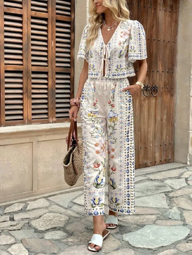 Women's High waist Printed Top And Pants Set Color - Shop at LoveMi