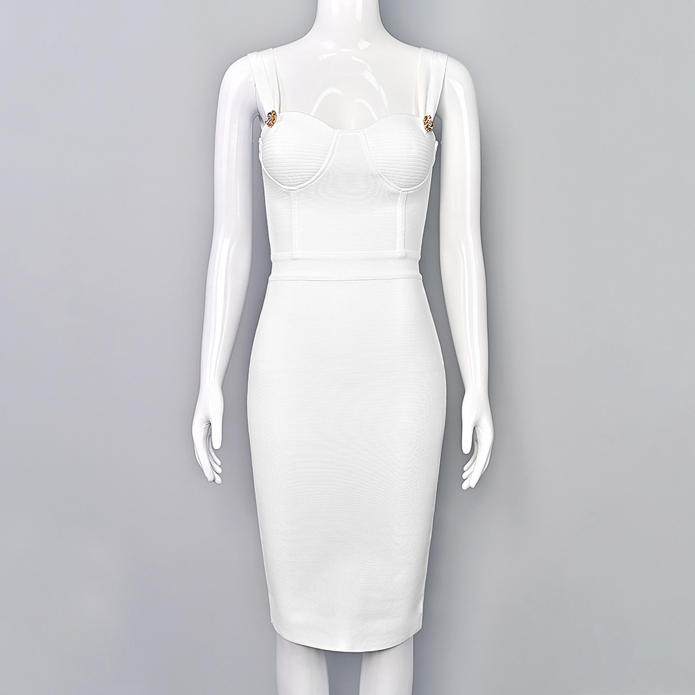 Buy Women's Clothing Online | Buy Trending Dresses for Women