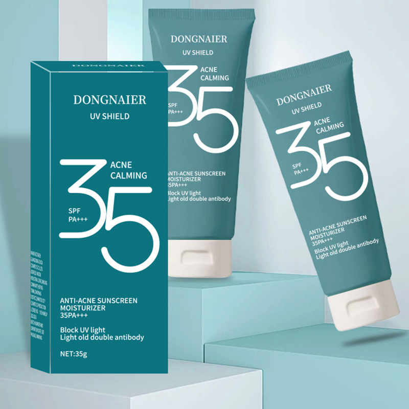 Acne-fighting Hydrating Sunscreen With A Water-based Isolating Finish