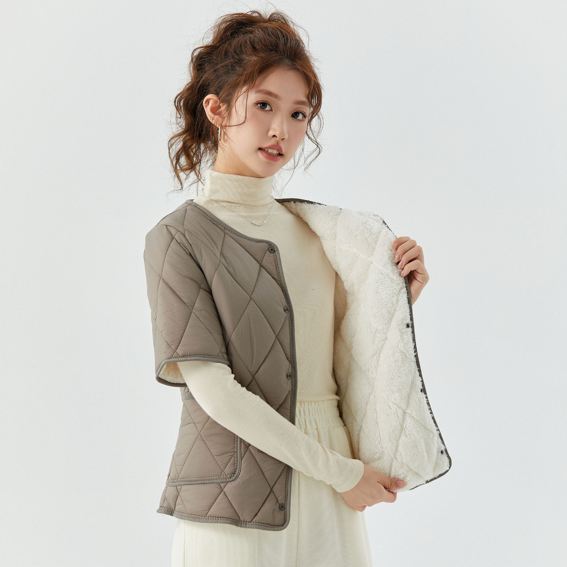https://cf.cjdropshipping.com/quick/product/9e1c5593-0b8e-4b68-9861-61b71533d13c.jpg