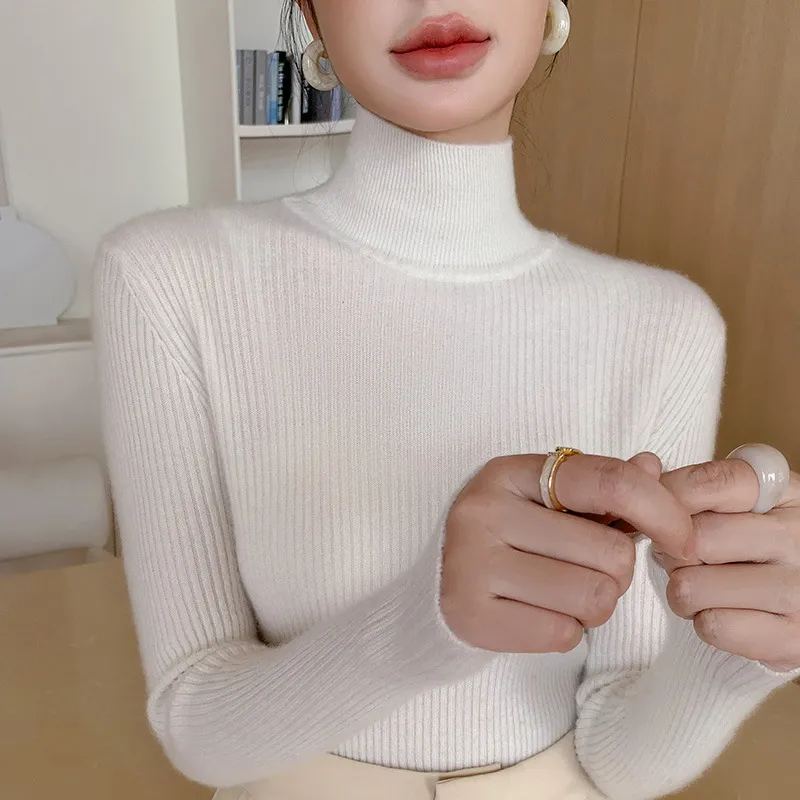 Women's Black Turtleneck Sweater Figure-flattering And Slimming - White