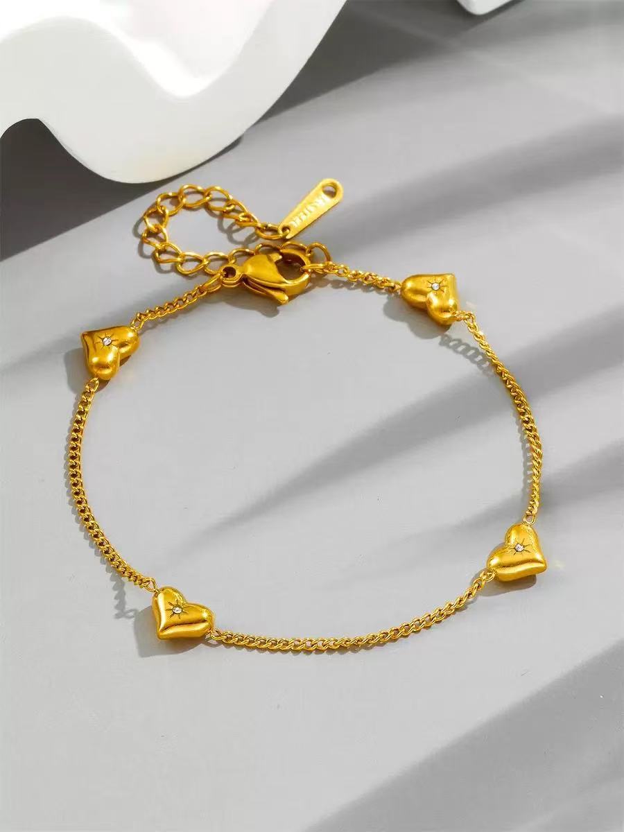 Heart-shaped Necklace Versatile Luxe And Golden
