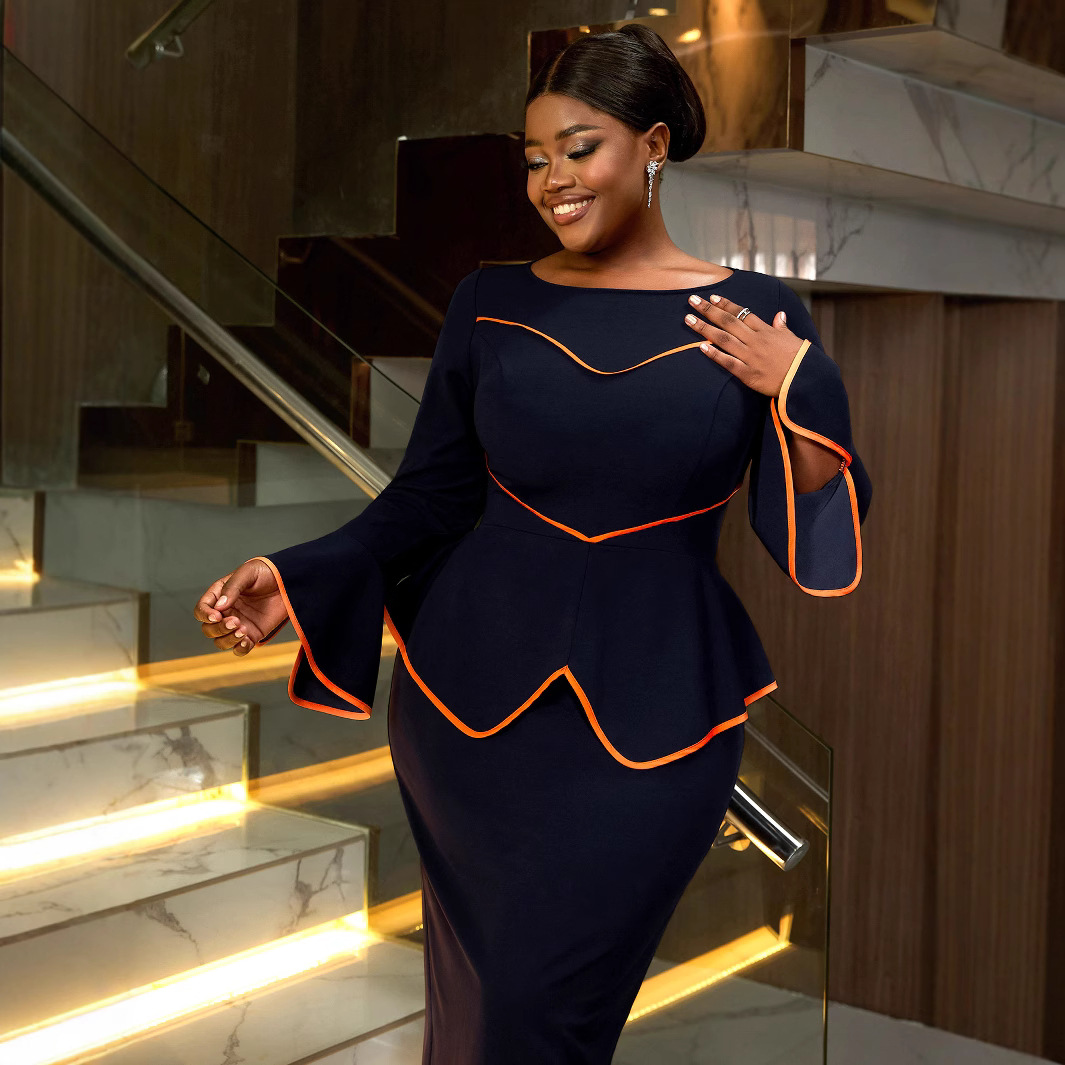 Plus-size African-style U-neck Flared-sleeve Sheath Dress