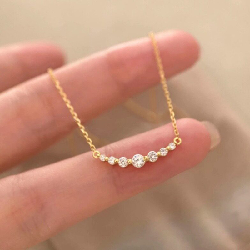 Korean-style Smiling Pendant Necklace Womens Versatile And Subtly Luxurious Piece