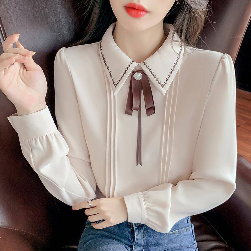 Women's Clothing Early Spring Clothes Embroidered High-grade Top Design Sense Niche Shirt