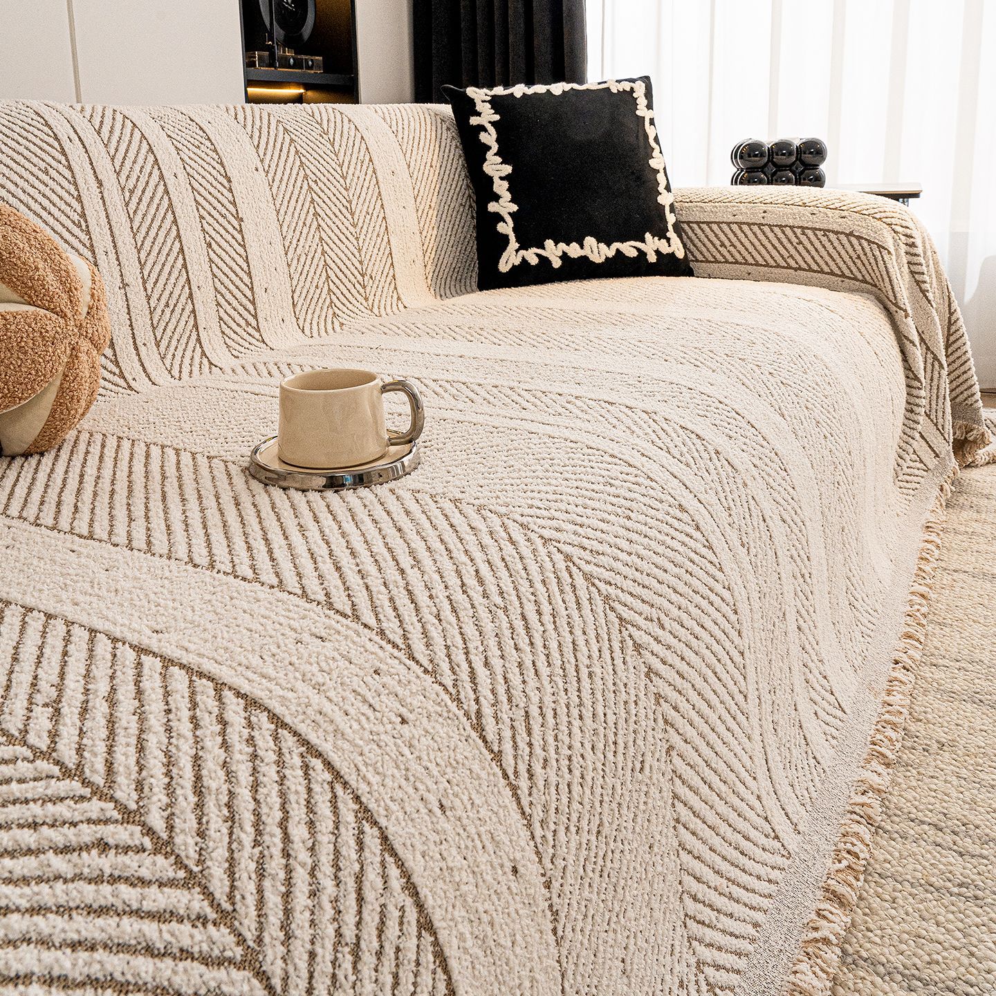 All-season Universal Sofa Cover Protective Slipcover