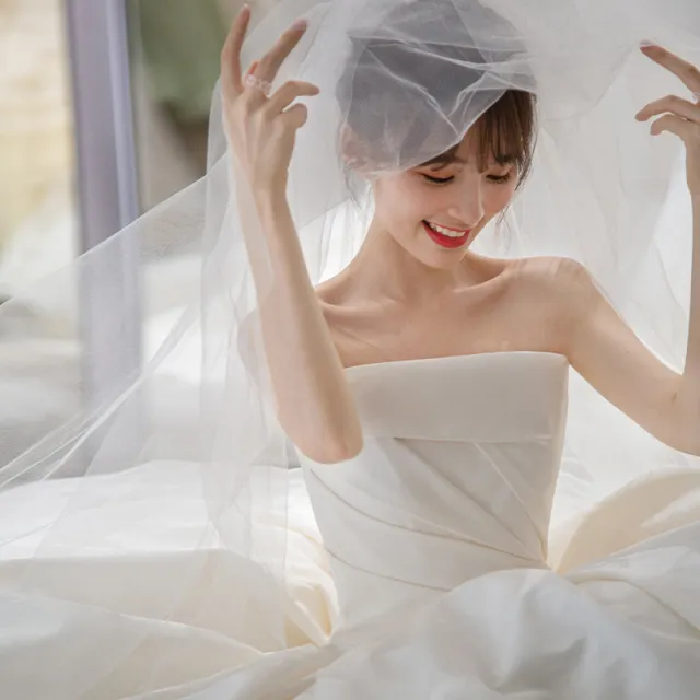 Women's Satin Tube Top Simple Elegant French Style Large Tail Elegant Wedding Dress Flat Land - Shop at LoveMi