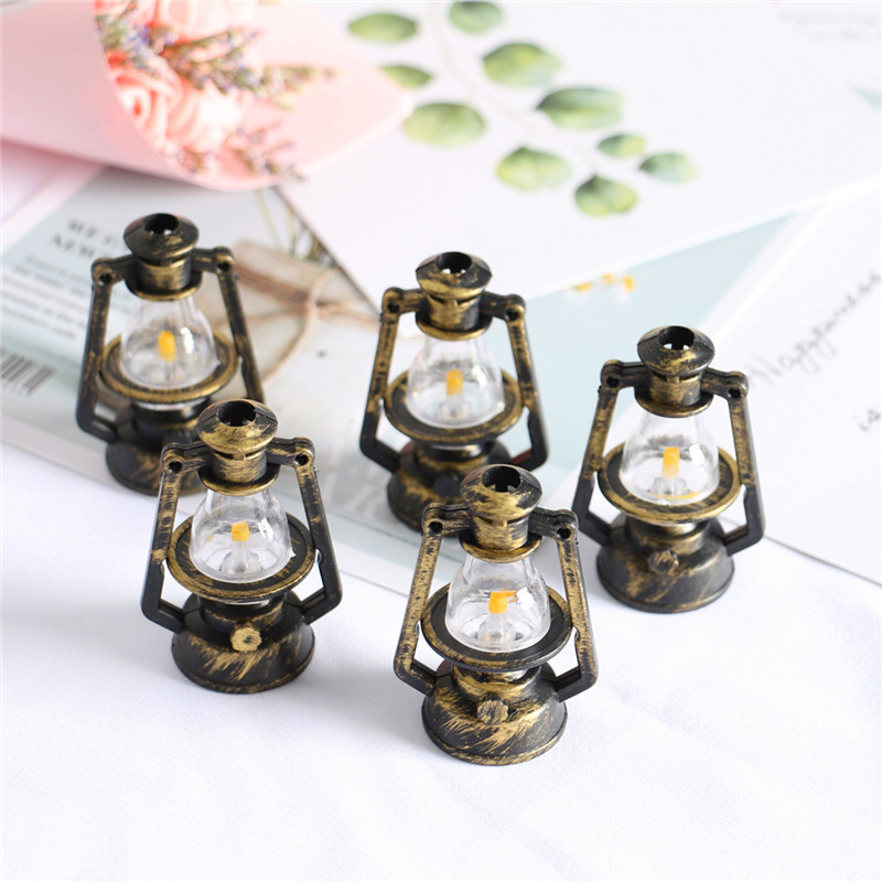 Miniature Prop Accessories Decorative Vintage Kerosene Lamp DIY Materials And Ornaments