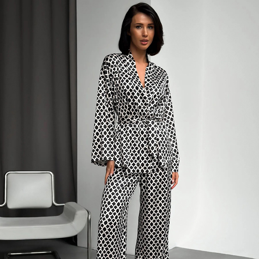 Womens Autumn Printed Imitation Silk Loose Comfortable And Breathable Long-Sleeve Pants Loungewear Set