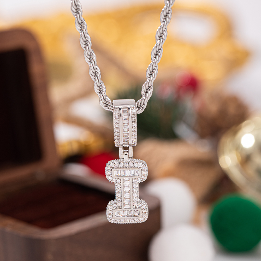 Trendy Full-Diamond 26-Letter Pendant Necklace For Women