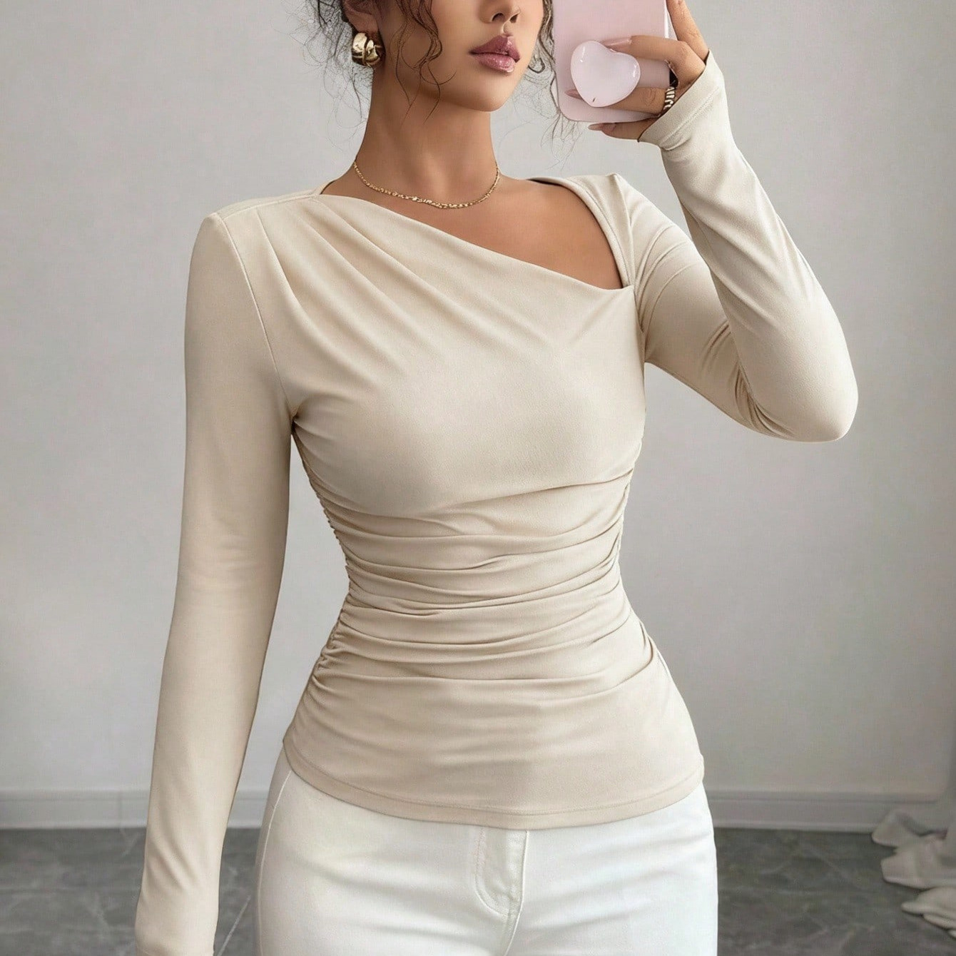 New Stylish Spicy-girl Top For Women — product photo 8