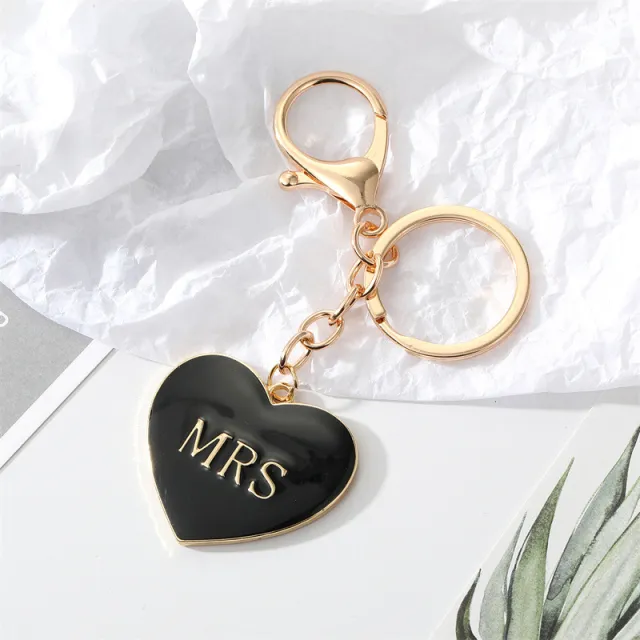 South Korea Simple Personality Alloy Black And White Peach Heart Keychain Black Mrs - Shop at LoveMi