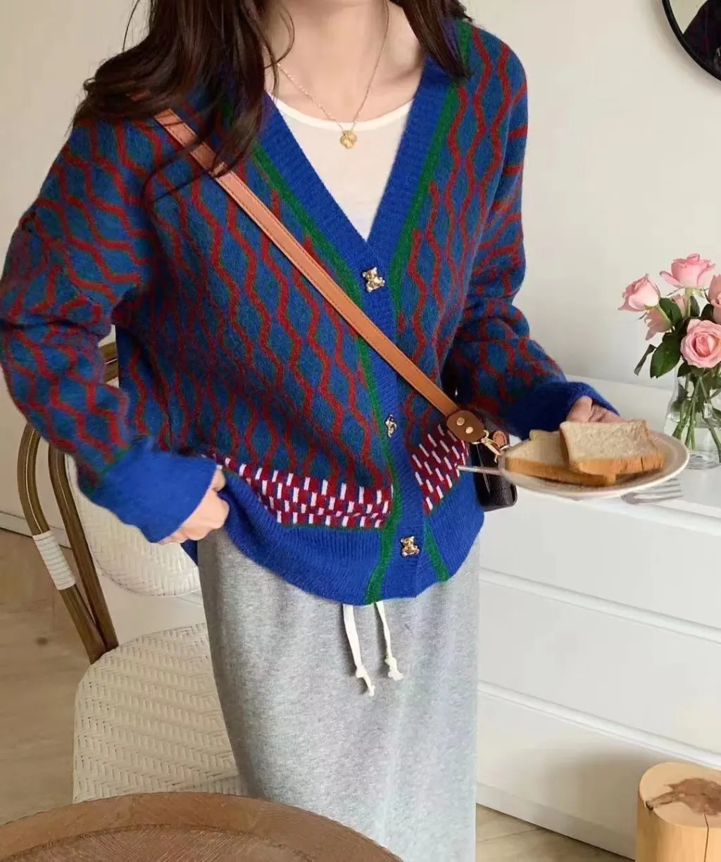 Women's Retro Casual V-neck Bear Button Sweater Cardigan Coat - Blue