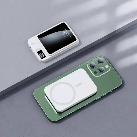 Magnetic Wireless Super Fast Power Bank