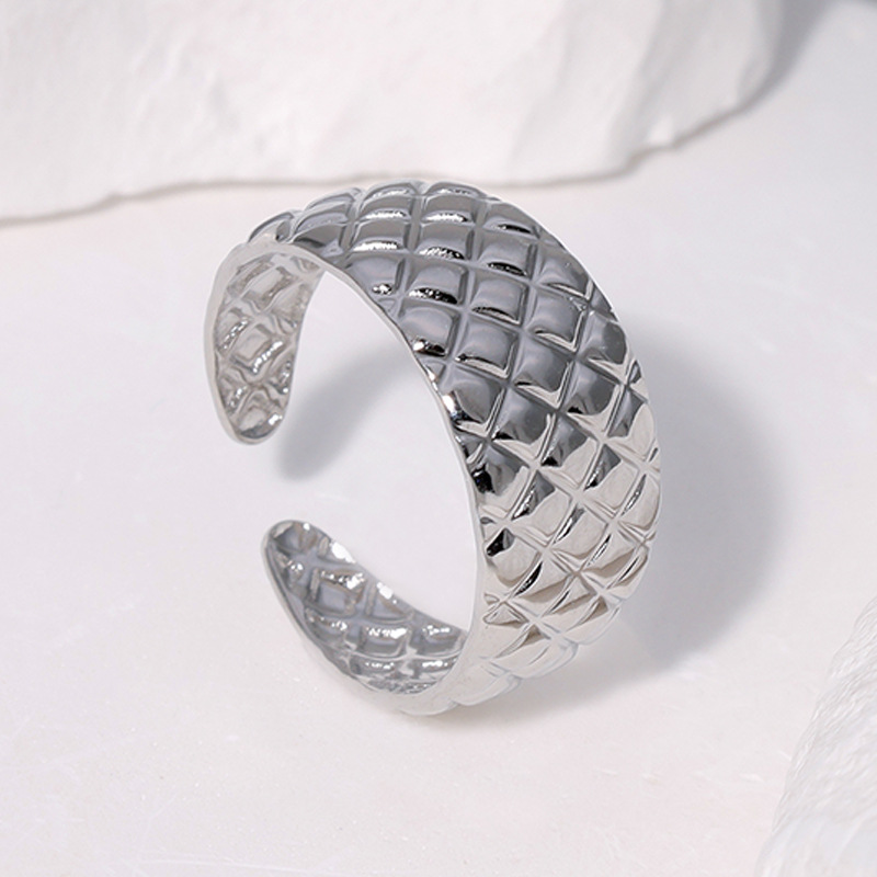 https://cf.cjdropshipping.com/quick/product/9fc60352-3630-4d81-9d8a-26f02cbf504a.jpg
