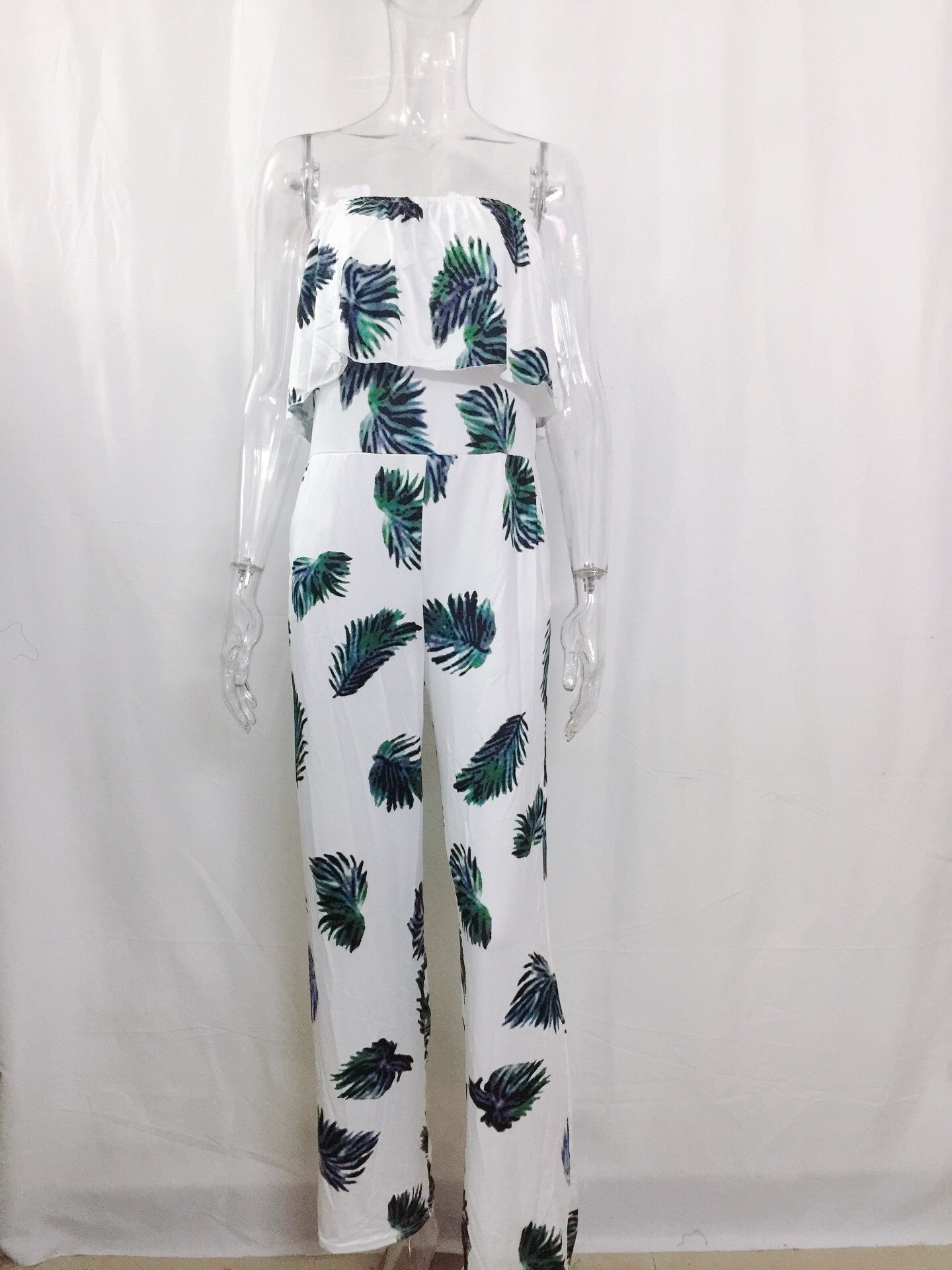 Title 6, Losse jumpsuit met ruches en print met woordkraag