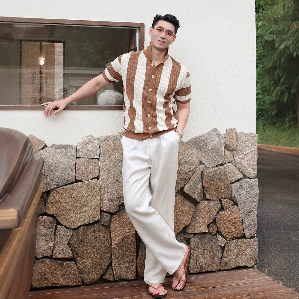 British-style Dashing And Sophisticated Knitted Short-sleeved Top