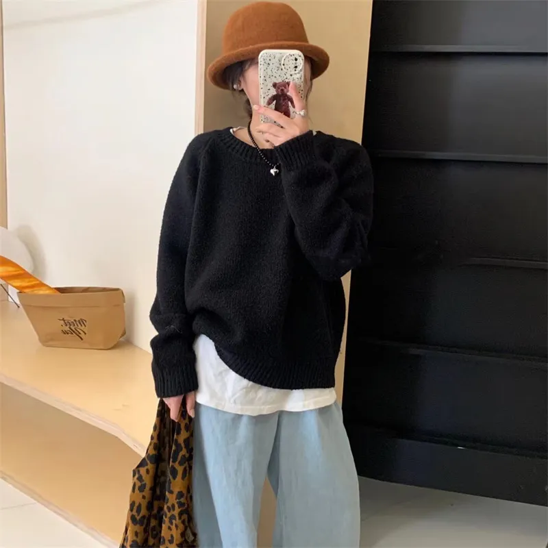 Women's Korean-style Knitted Tops Outerwear - Black