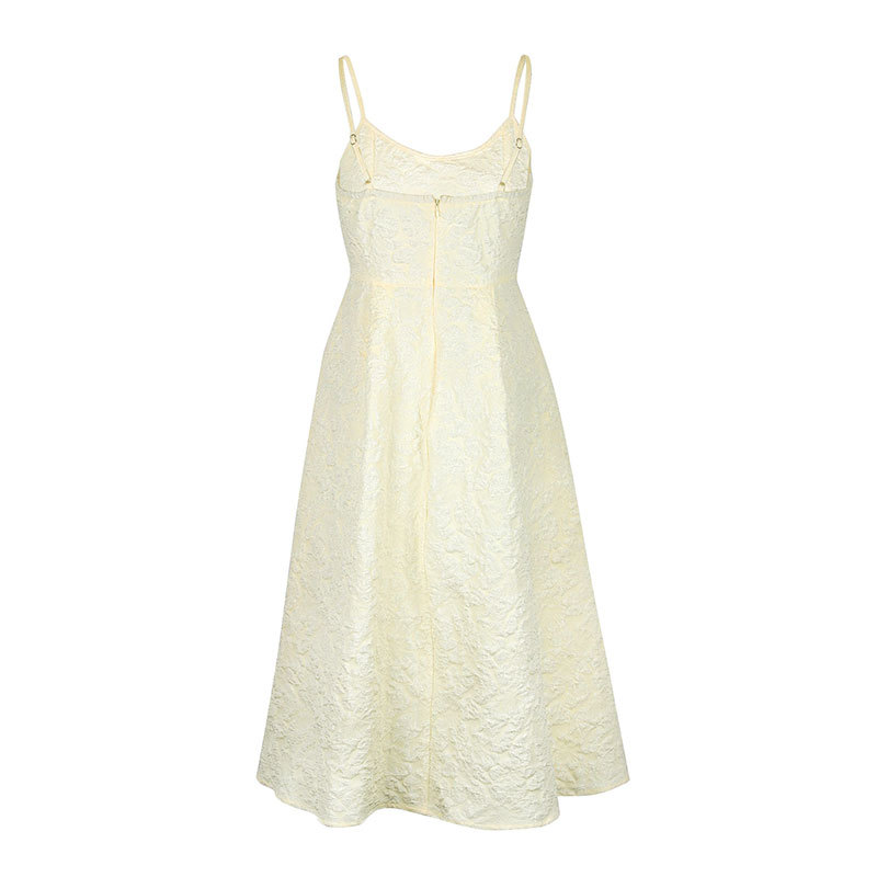 Buy Women's Clothing Online | Buy Trending Dresses for Women