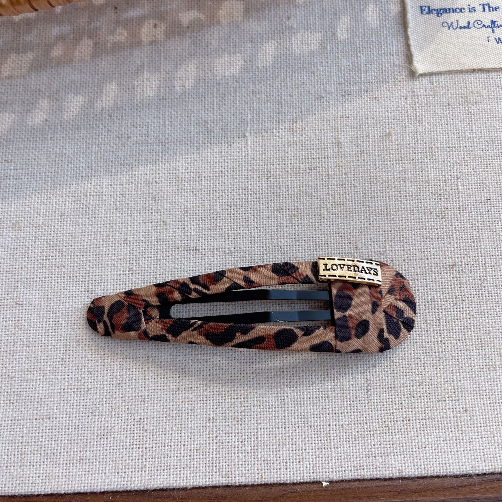 Retro Leopard-Print Bang Clip Simple And Chic Hairclip For Women To Style Fringe Or Loose Strands