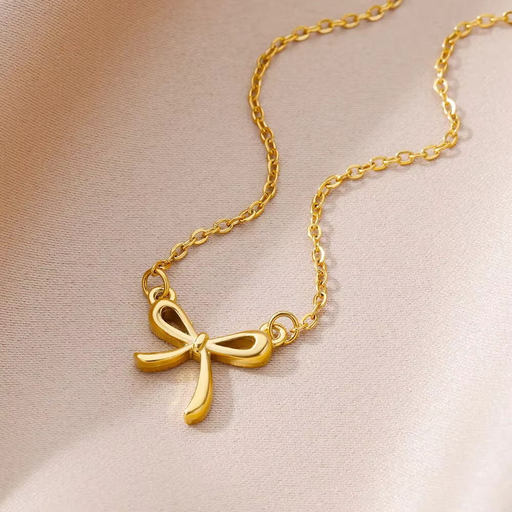 Sweet Light Luxury All-match Necklace Ornament Bow Women's Necklace Lock