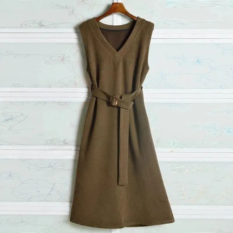 Sleeveless V-neck Knitted Vest Dress