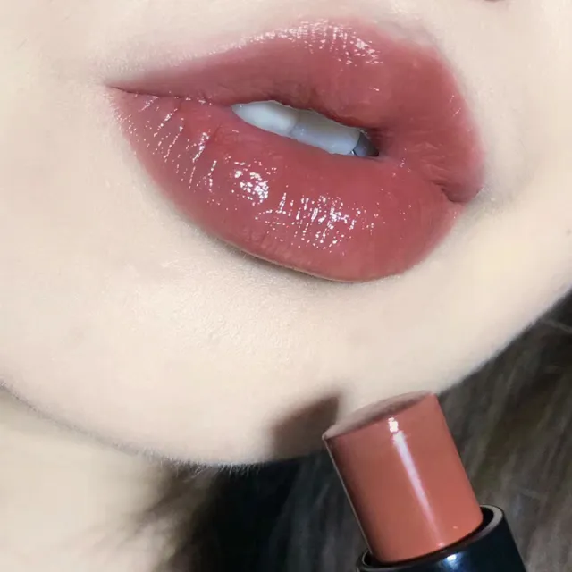 Black Yao Series Moisturizing Lipstick Mirror Water Light Solid Lip Lacquer 06 Green Red Beans - Shop at LoveMi