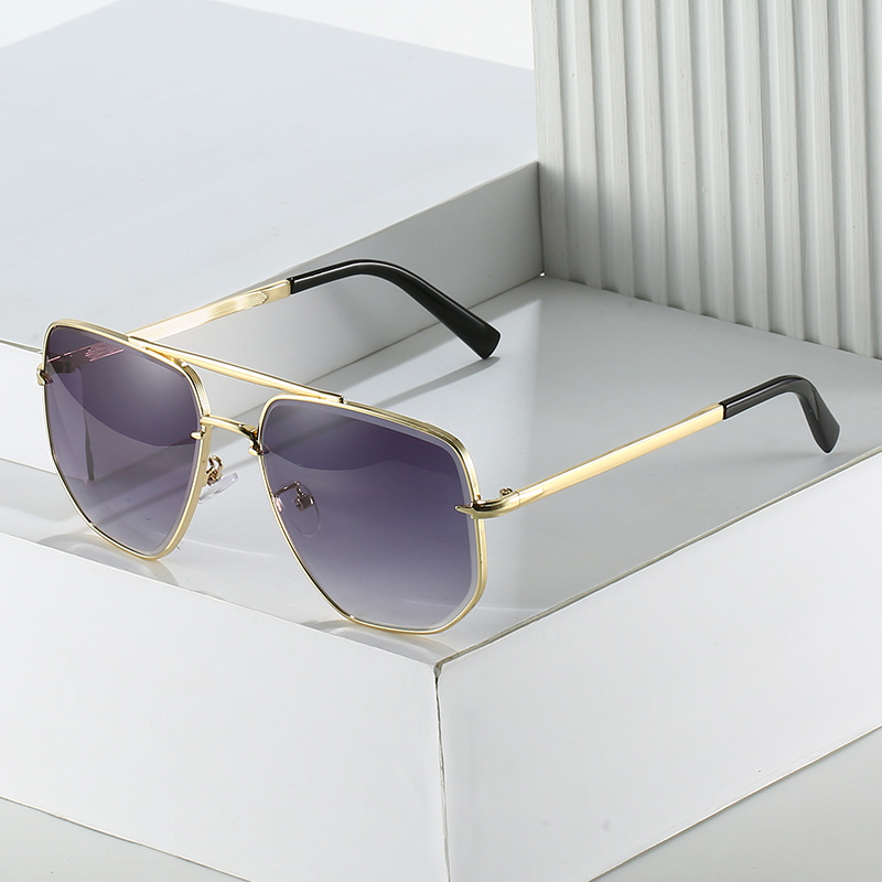 Fashion Square Metal Double Beam Sun Glasses - Image 2