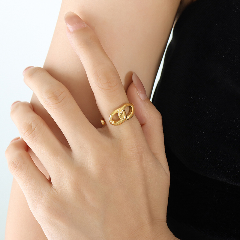 Geometric Stitching Ring Female Titanium Steel Plated