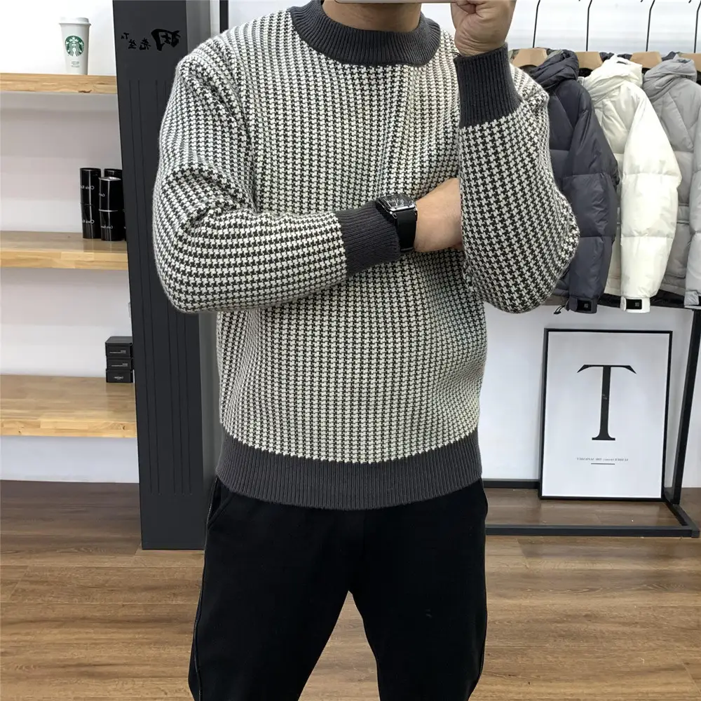 Round Neck Base Slim Fit Pullover Thick Plaid Sweater