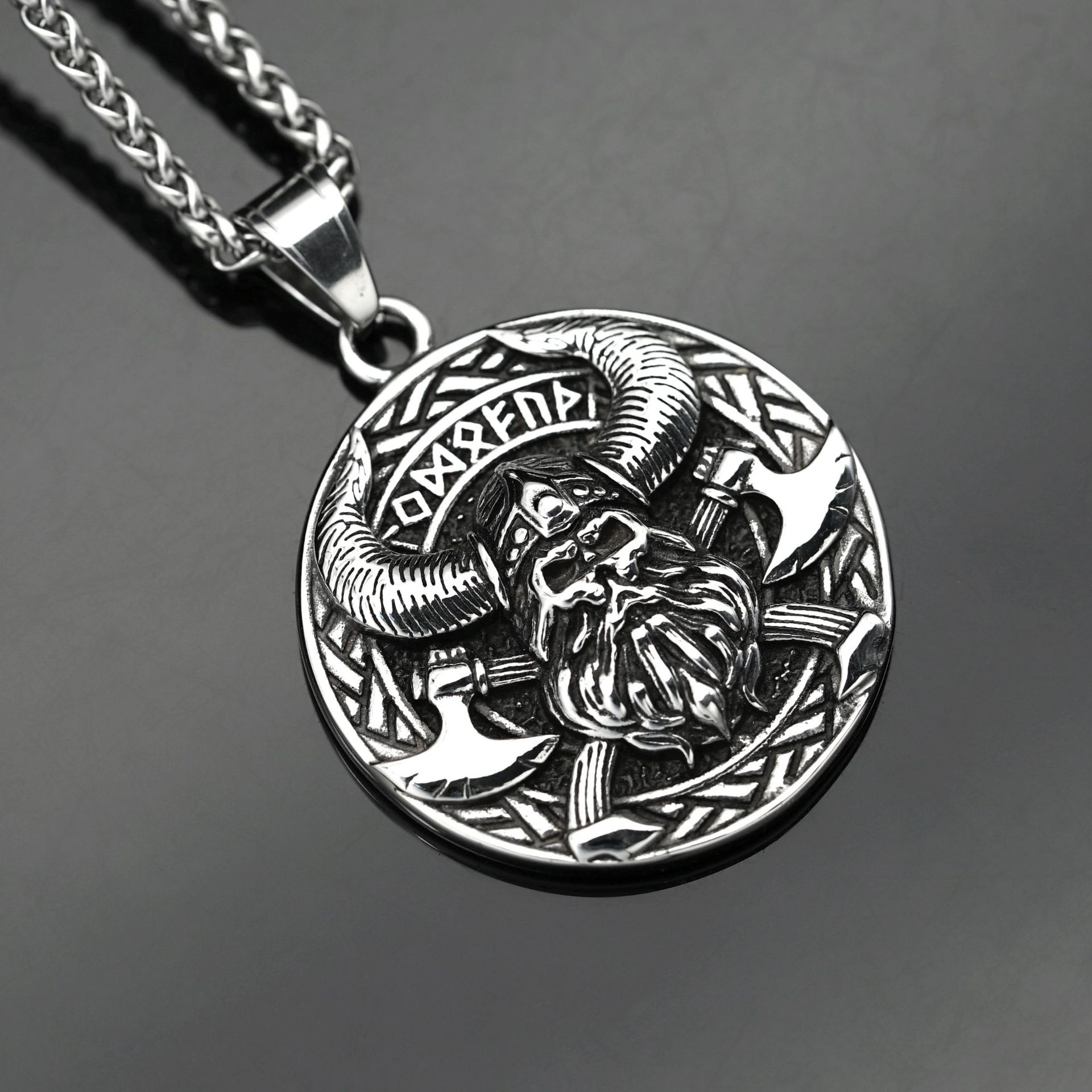 Personality Retro Pirate Men's Titanium Steel Pendant Necklace
