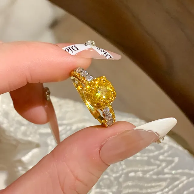 Yellow Diamond Pineapple Cube Sugar Light Luxury High end Plain Ring Yellow Diamond Pineapple - Shop at LoveMi