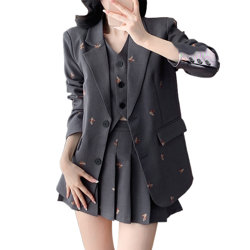 Women's Embroidered Suit Jacket