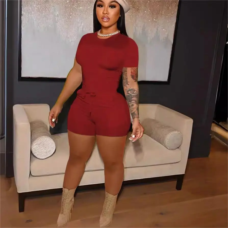 Come To Picture A Chalk Printed Women's Solid Colour Casual Belt Drawstring Shorts Two-piece Set - Red
