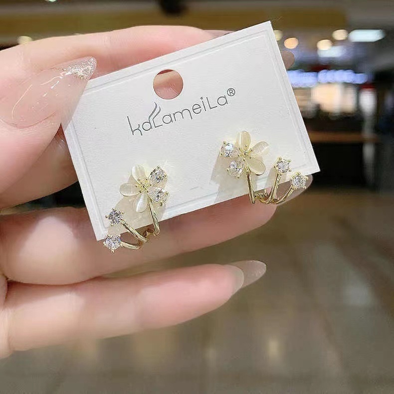 Artsy Cherry Blossom Earrings Green Special-interest Design Diamond Color Opal Earrings