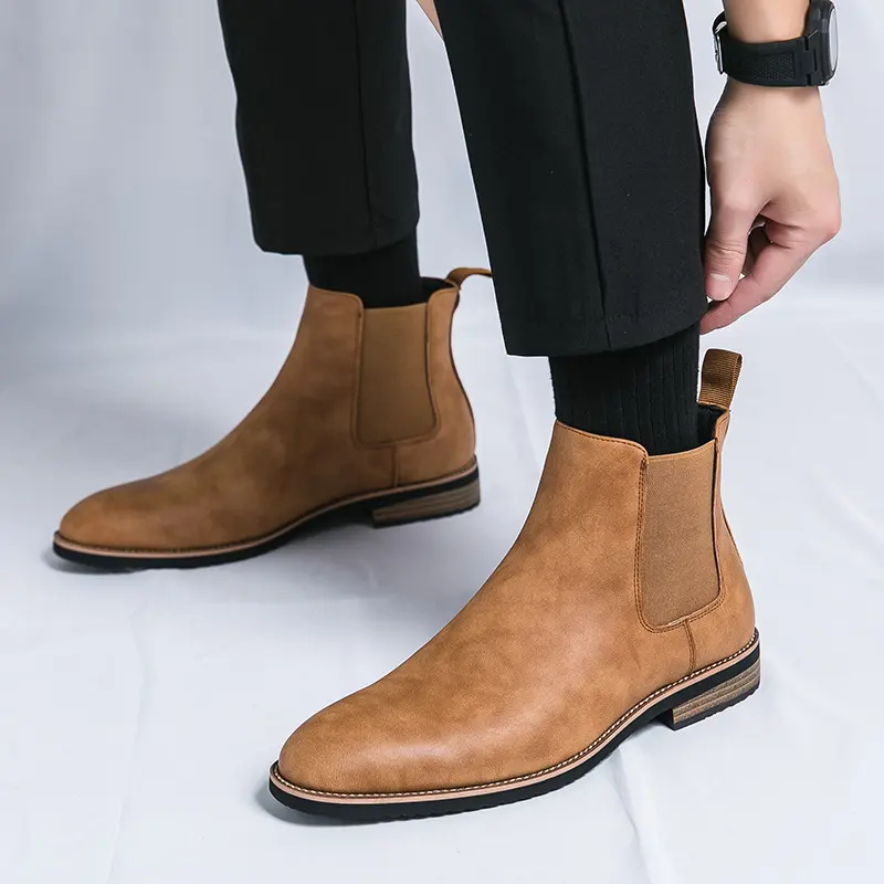 Plus Size High-top Pointed Leather Shoes Men's British Chelsea