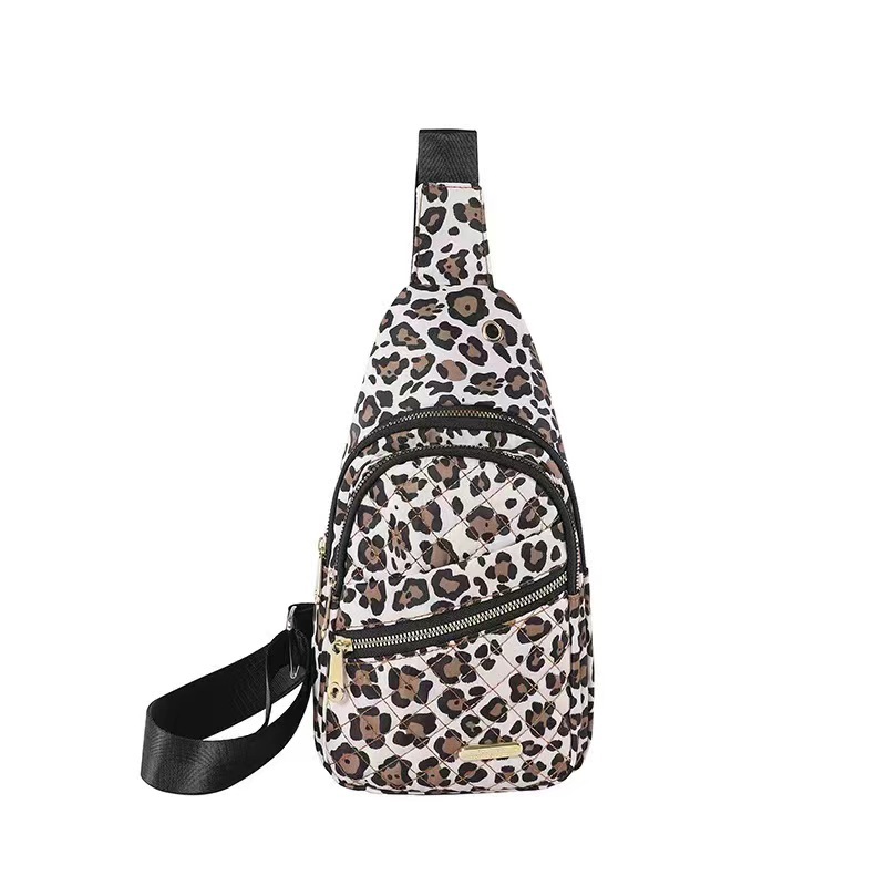137 White Leopard Grain