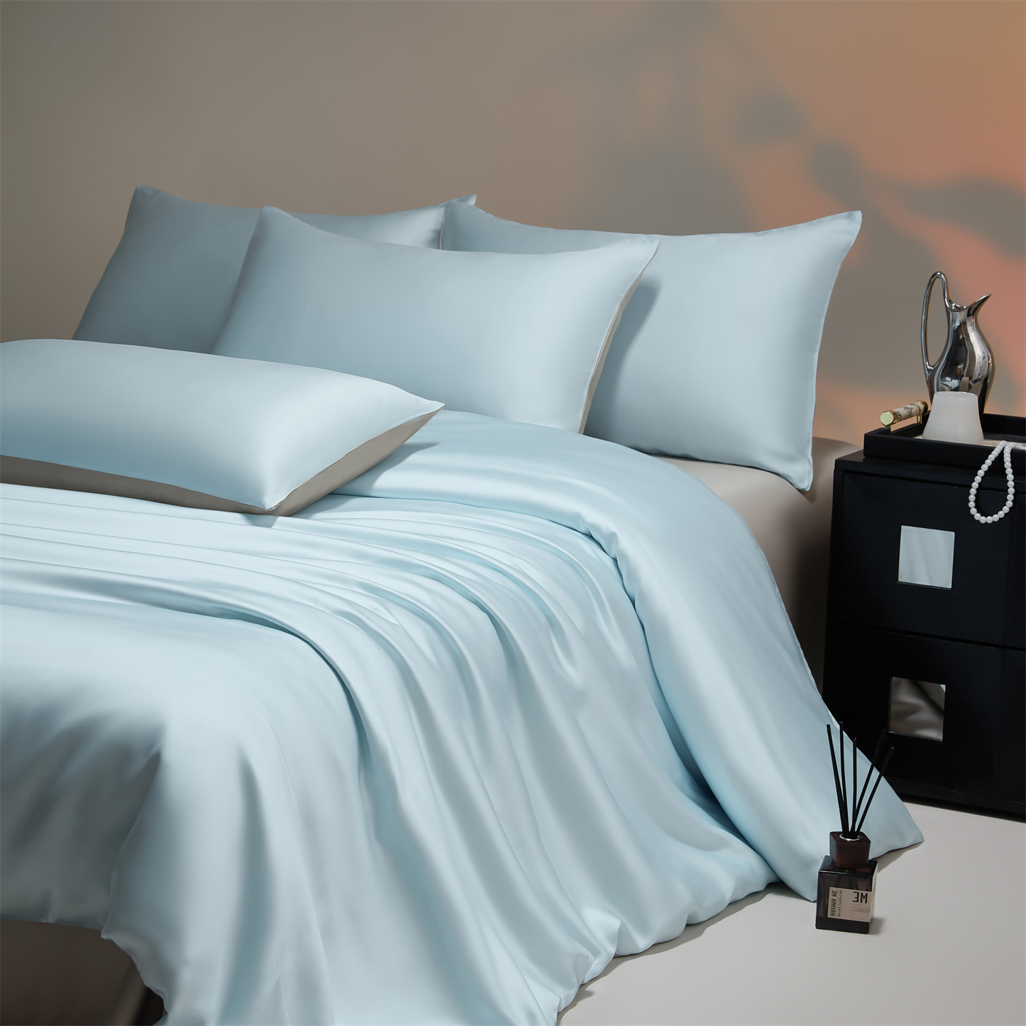 Affordable Luxury High-end Tencel Four-piece Bedding Set Sheets And Duvet Cover — foto 15