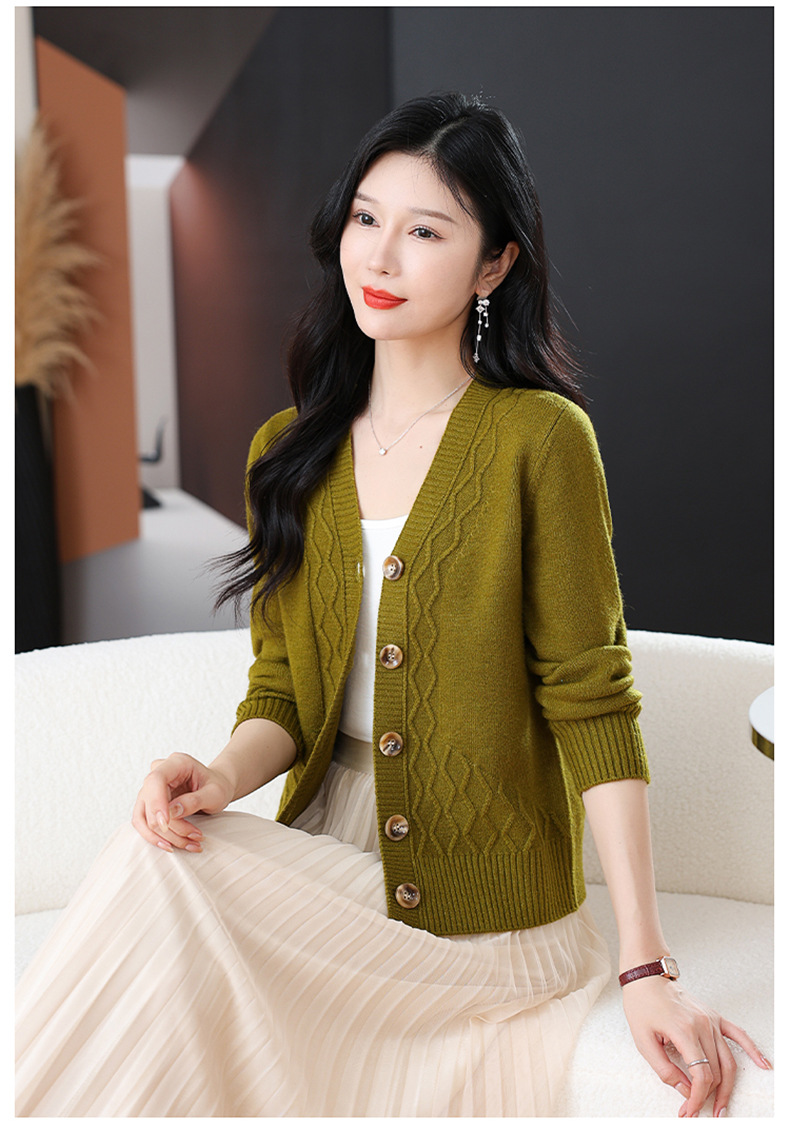 Title 2, Spring And Autumn Outer Wear Cropped Sweater Co...