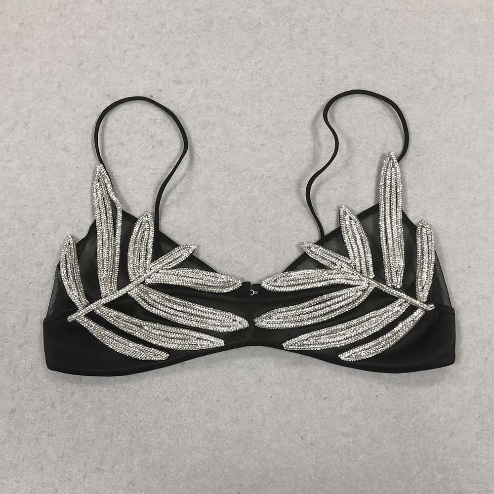 Fashion Underwear Long Cutout Sling Chest Necklace