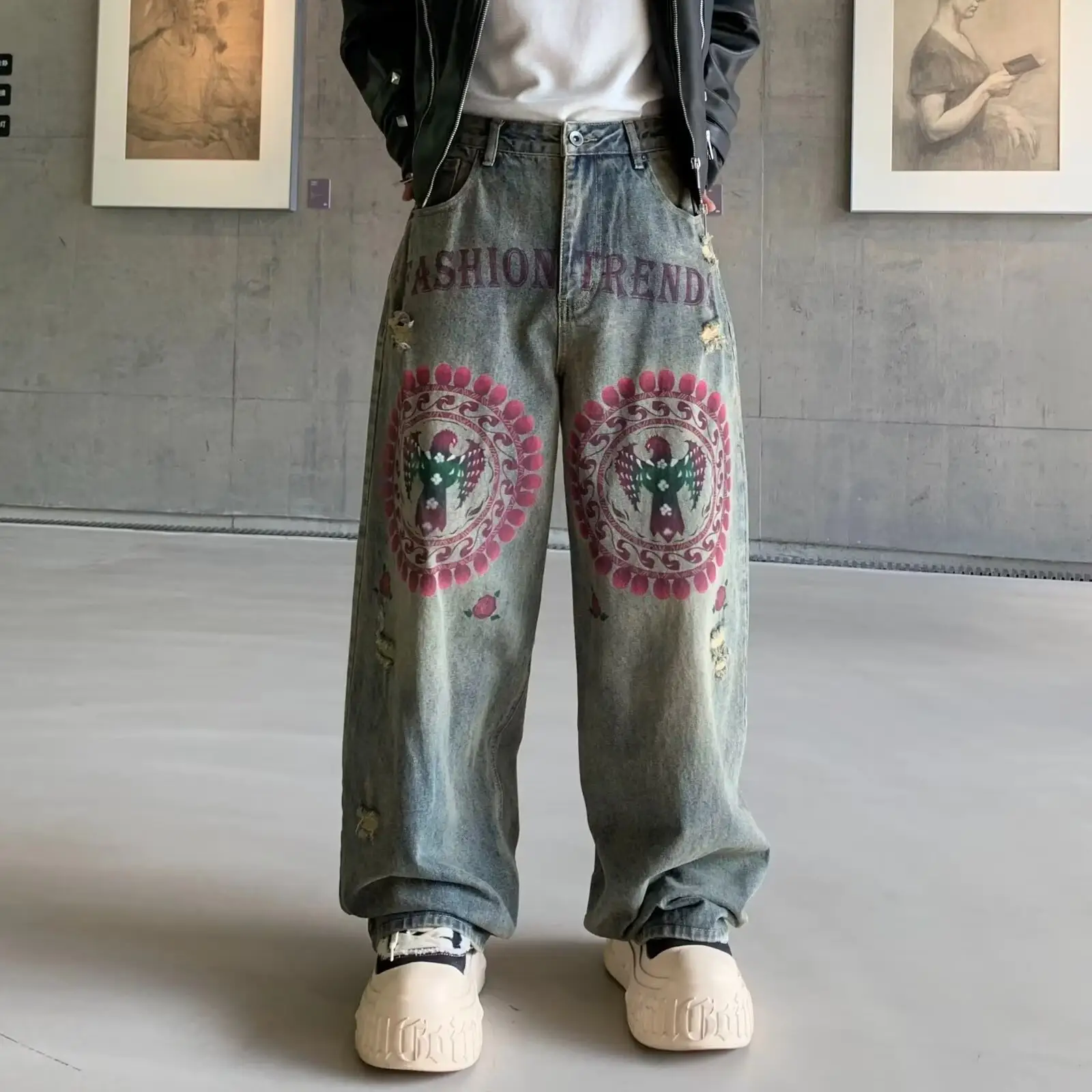 Mens High-waisted Loose-fit Figure-flattering Printed Pants