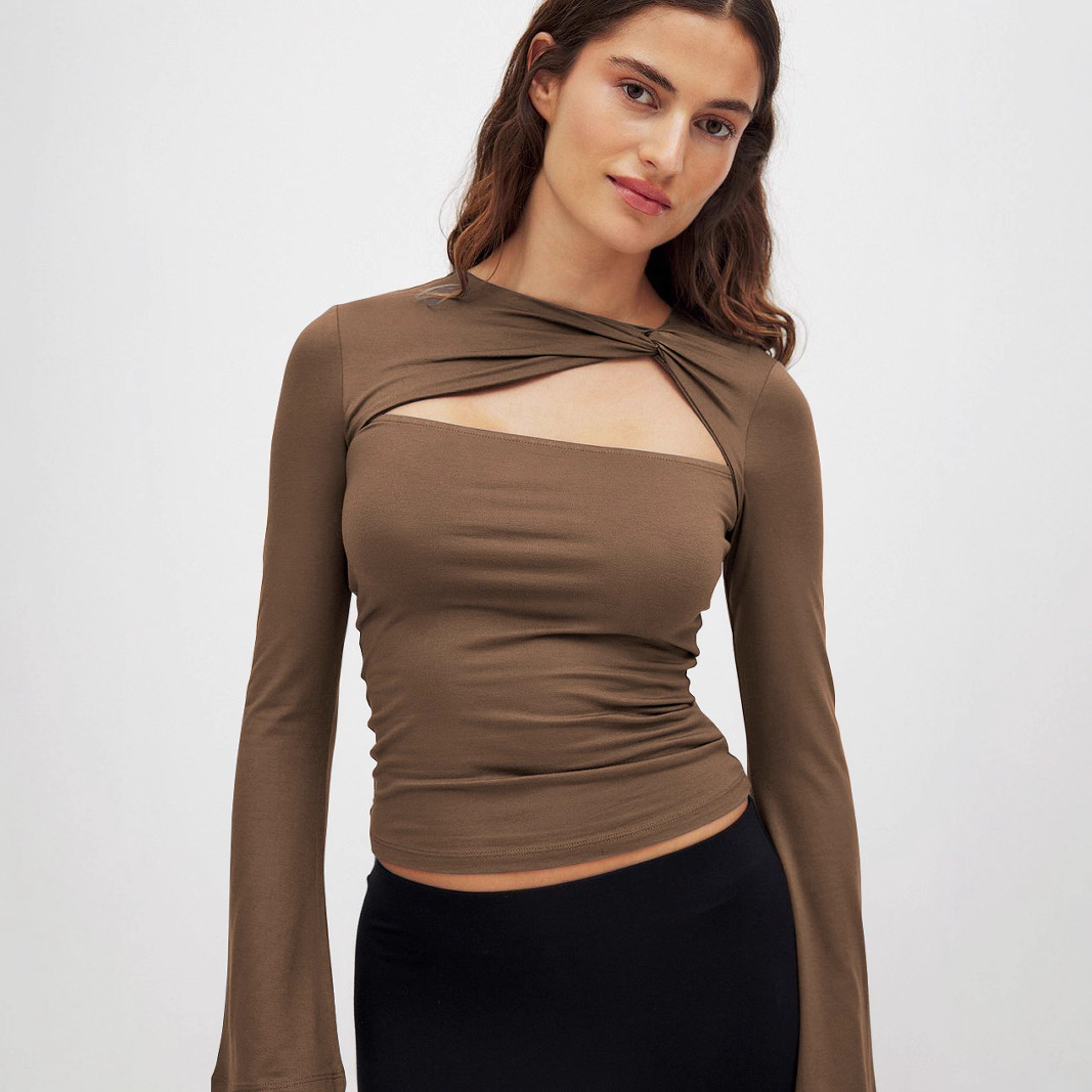Solid-color Hollow-out Twisted Long-sleeve T-shirt