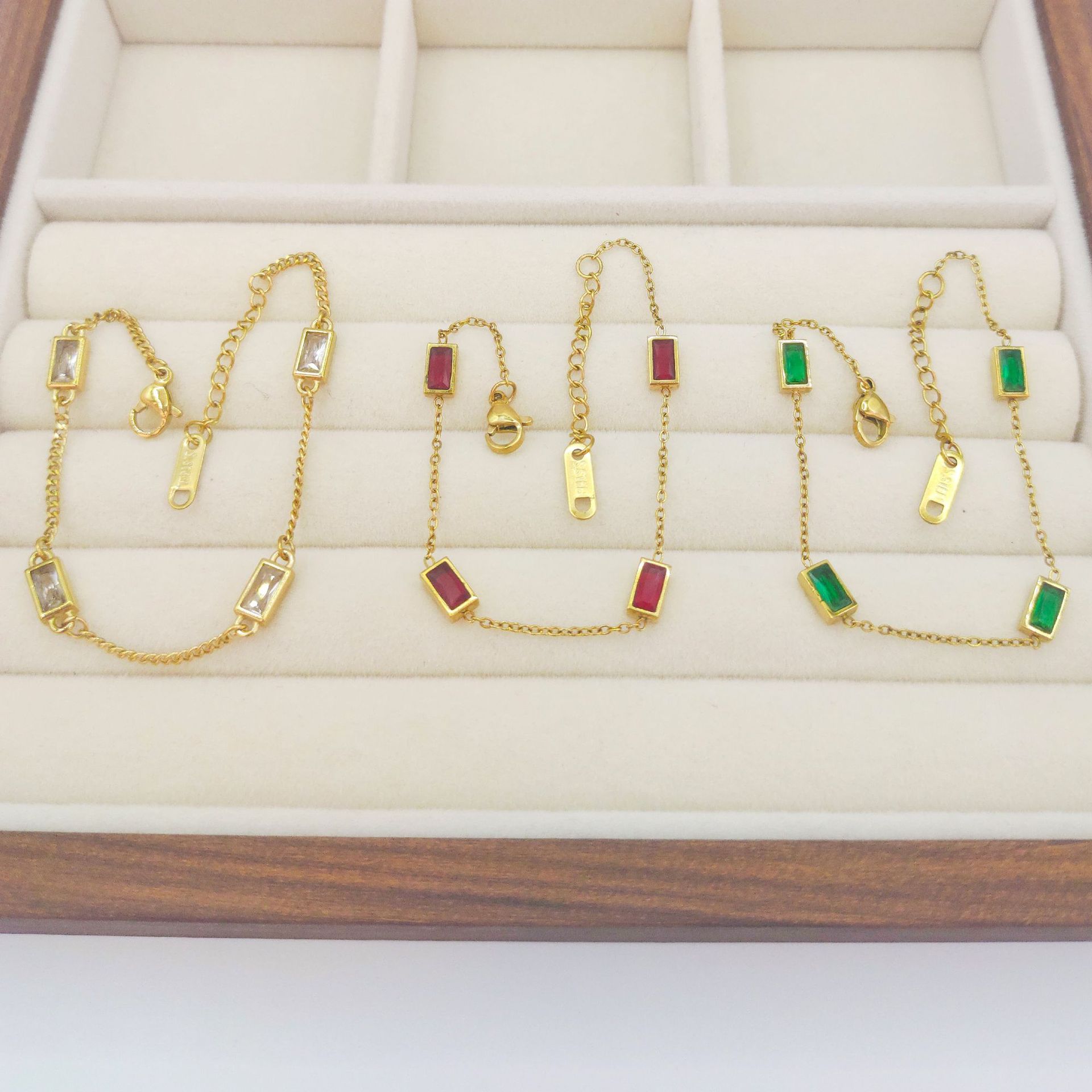 Bracelet Image 7