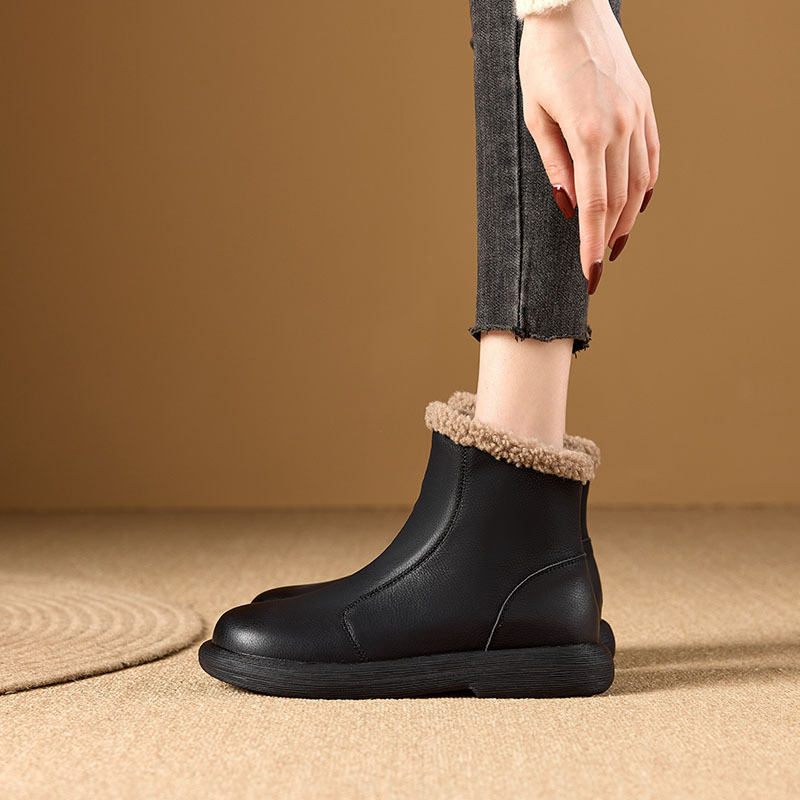 Women's lined ankle boots supplier image 9