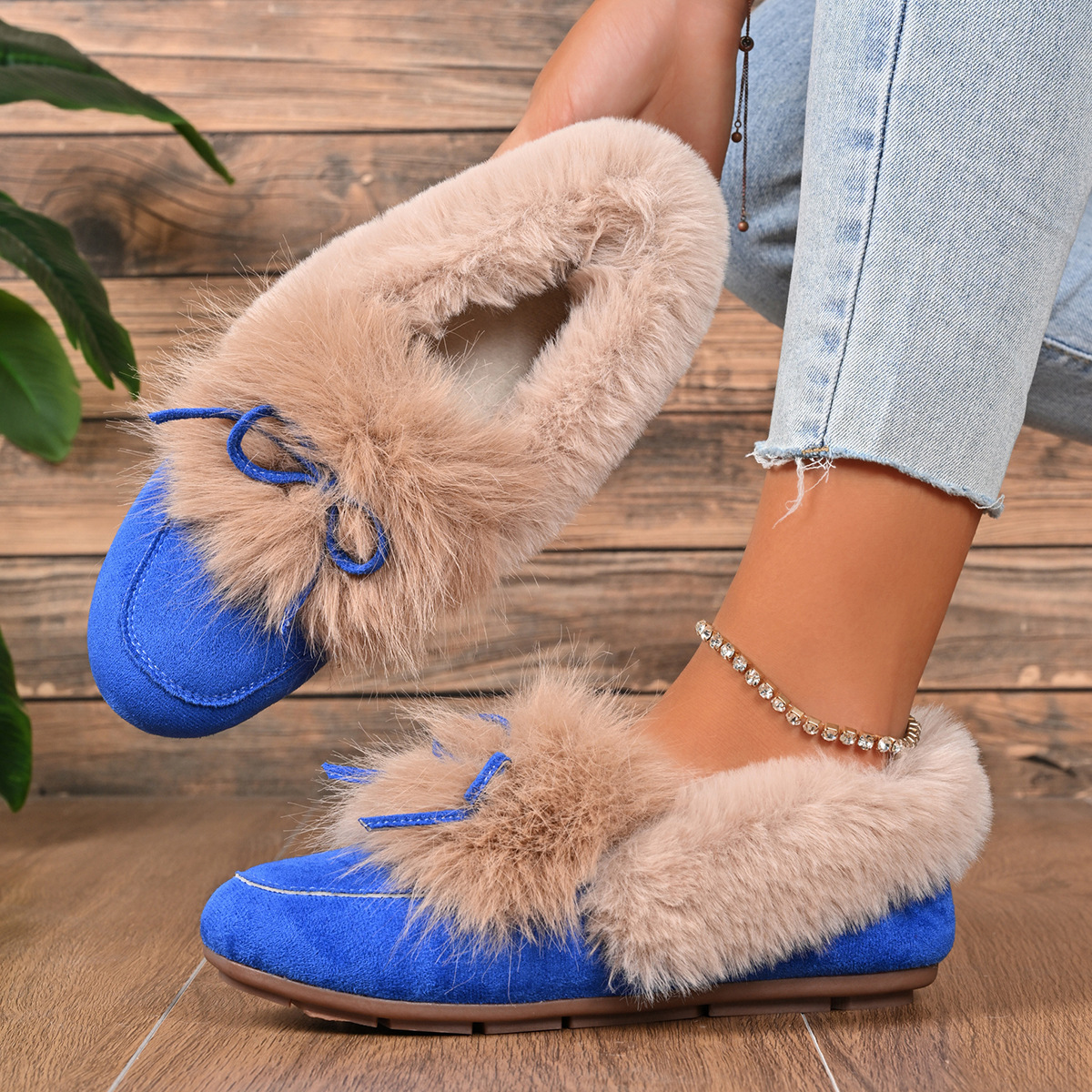 Women's Round-Toe Loafers with Bow, picture 2 of 4