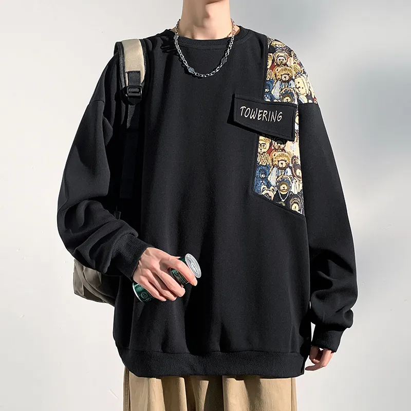 American Retro Bear Embroidery Round Neck Sweater - Black