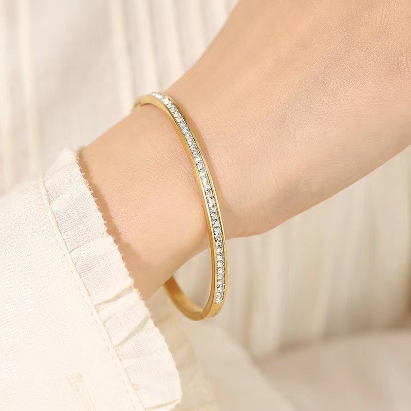 29D10 Starry Gold
