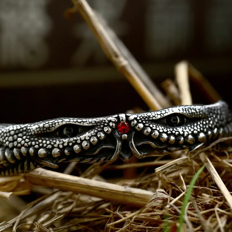 Animal Stainless Steel Men's Bracelet Ornament