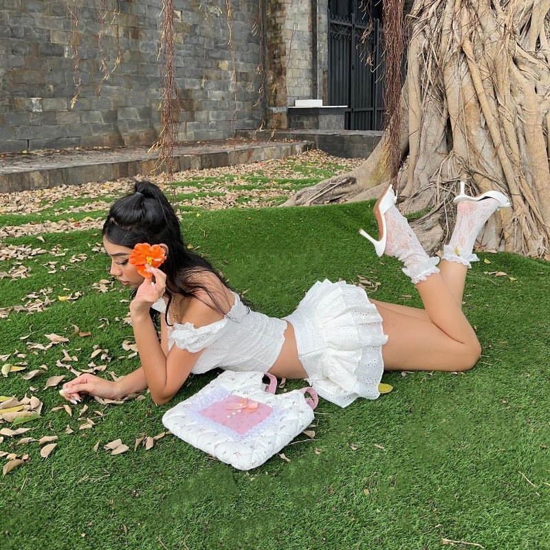 Buy Women's Clothing Online | Buy Trending Dresses for Women