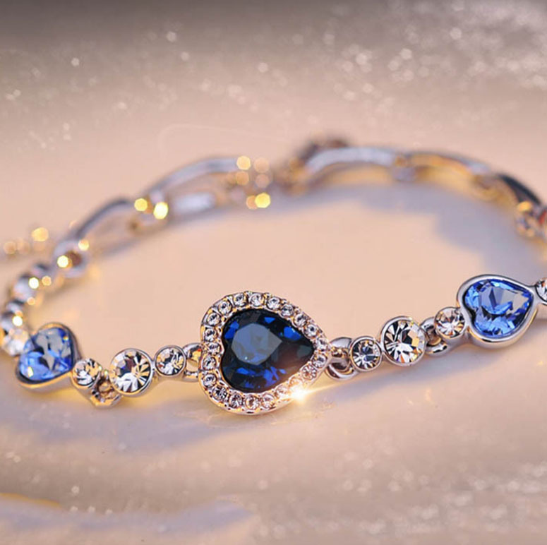 https://cf.cjdropshipping.com/quick/product/a30d76a9-5bd7-4f4e-8679-ceb46bedf1e2.jpg
